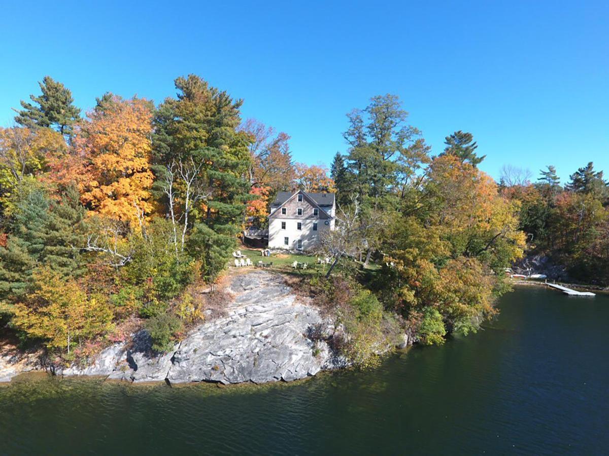 Lakehouse Inn Lee Dış mekan fotoğraf